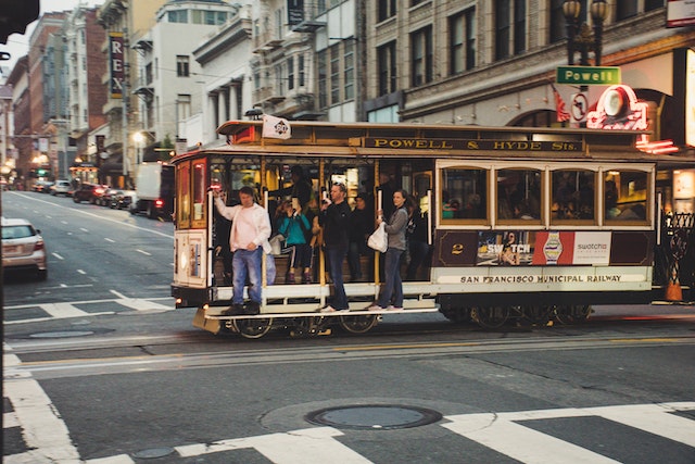 הרכבת הקלה של סן פרנסיסקו Cable Cars